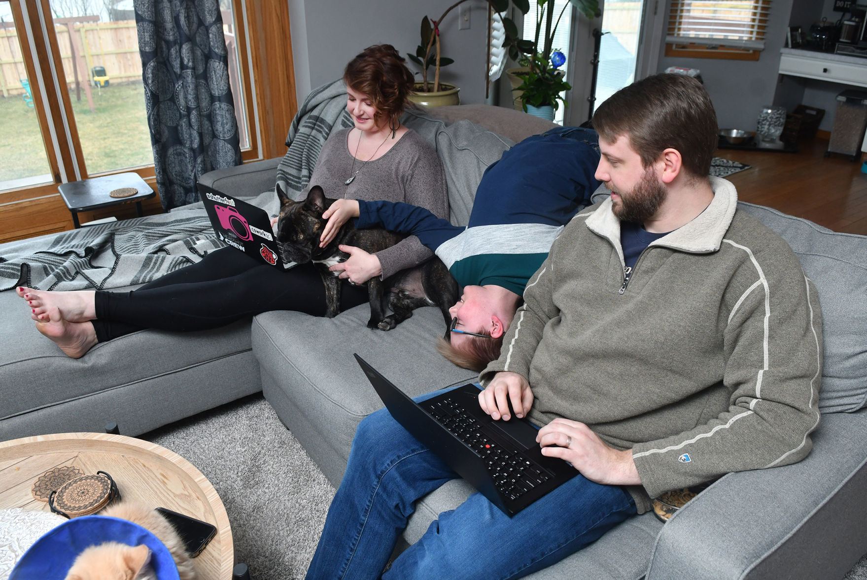 032020-qc-nws-workfromhome-038